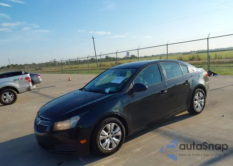 2014 Chevrolet Cruze Ls Auto из США, поврежденный, VIN 1G1PA5SH3E7487276